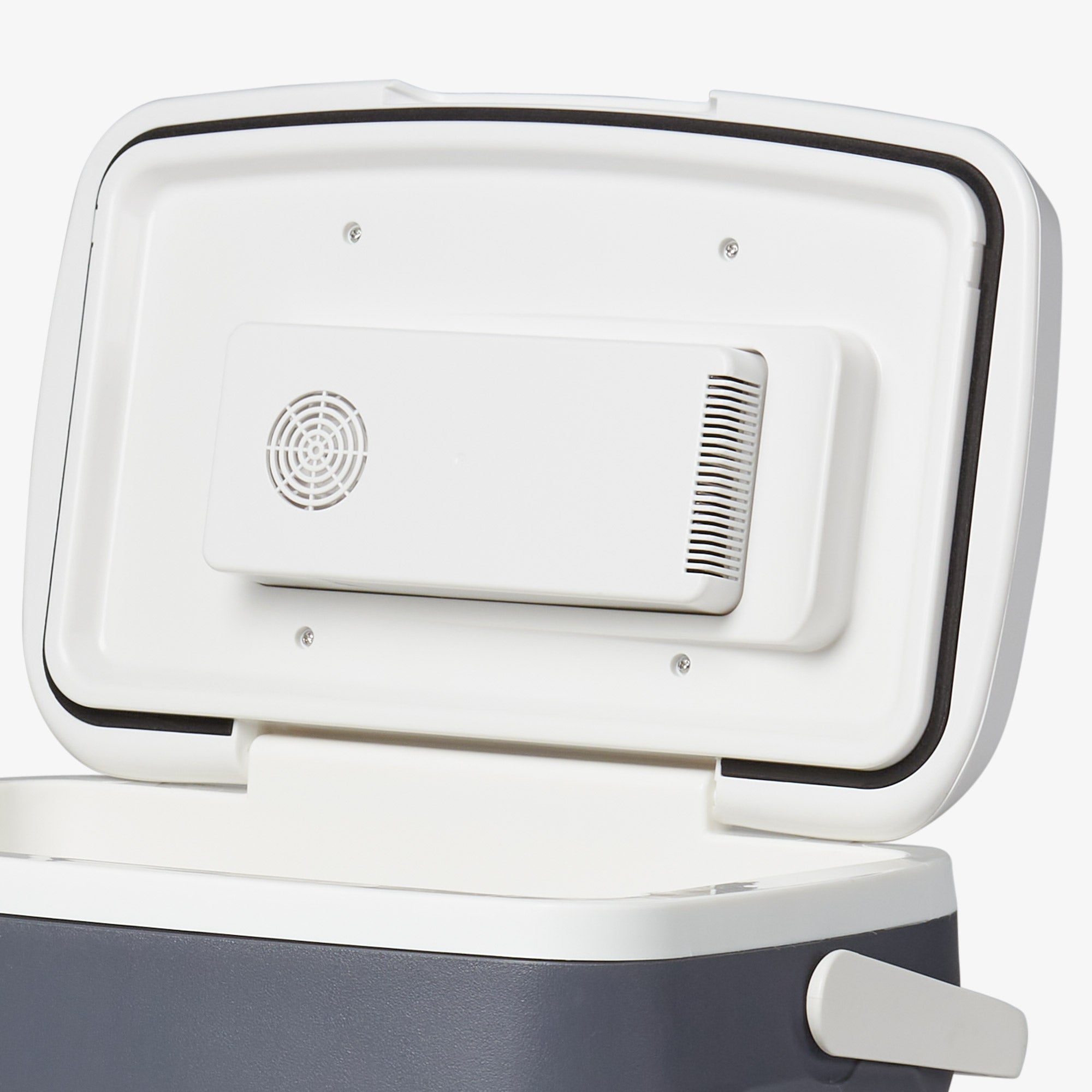 Versatemp™ 28 Qt Portable Electric Cooler