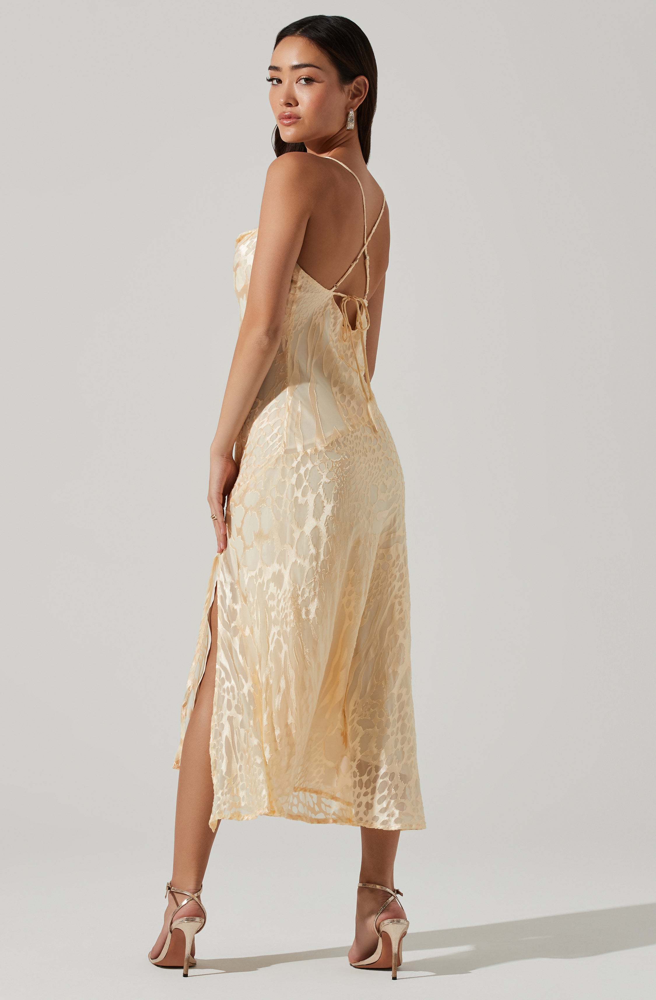 Cowl Flare Dress - Brunch is all about dressing light without compromising on style, and this dress achieves both of those. It emphasizes an enticing cowl neck.