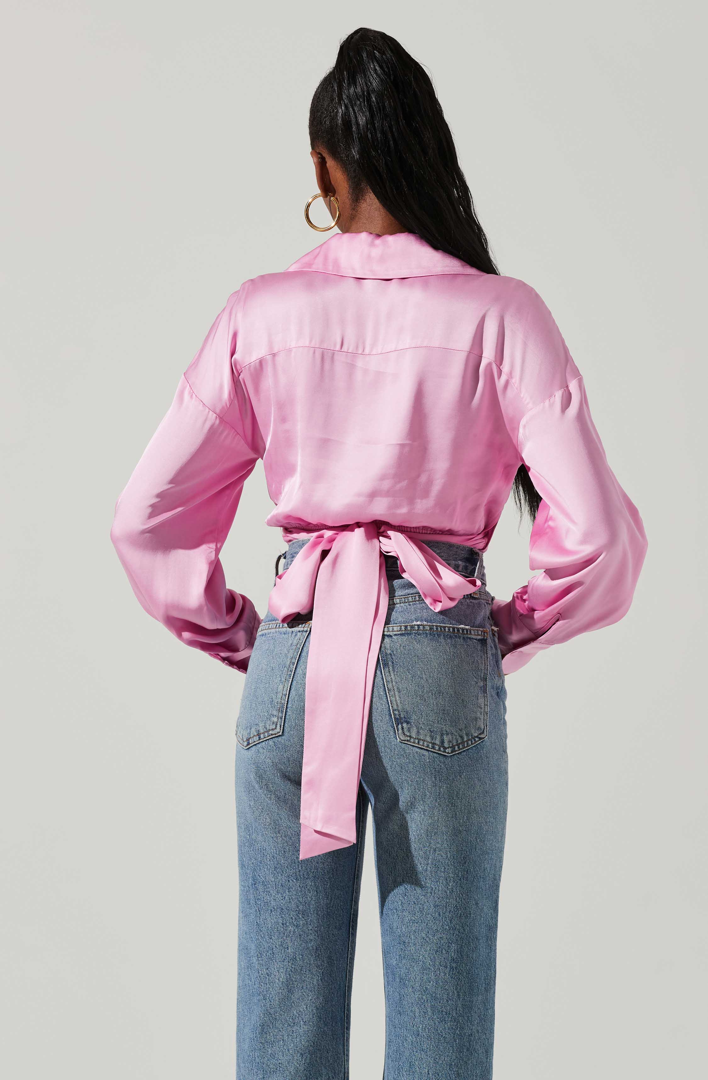 Black Split Neck Crop Blouses/Bralette - This is an outfit that easily goes from morning coffee to post-work happy hour. It showcases a neckline that works well with the silhouette.