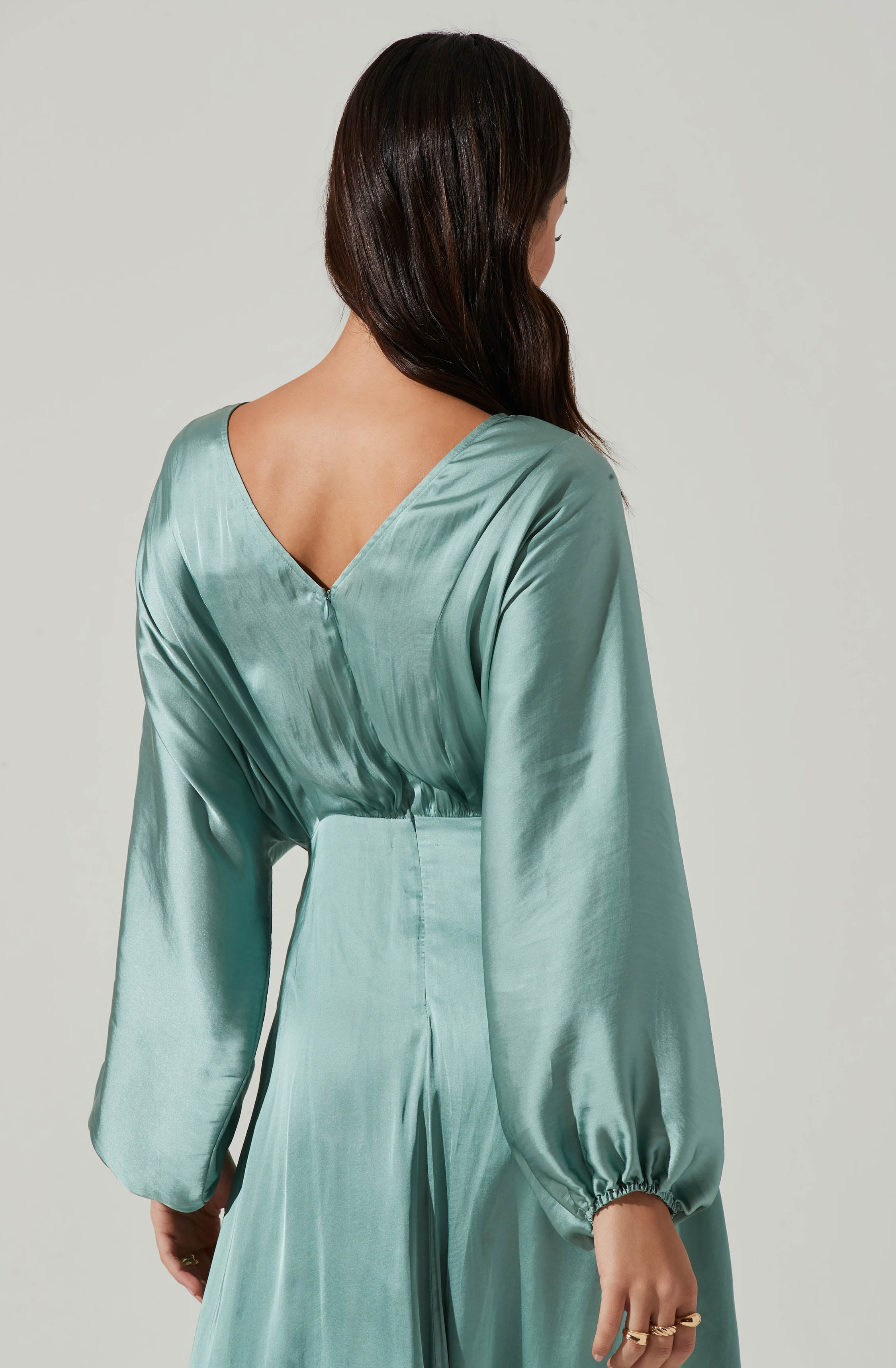 Green Boatneck Flare Dress - This dress is bold, retro, and fashionable, making it a must-have.