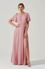 Shorts Sleeve Flare Dress - This retro dress is just what you need to add a bit of color to your wardrobe. It has a crew neck.