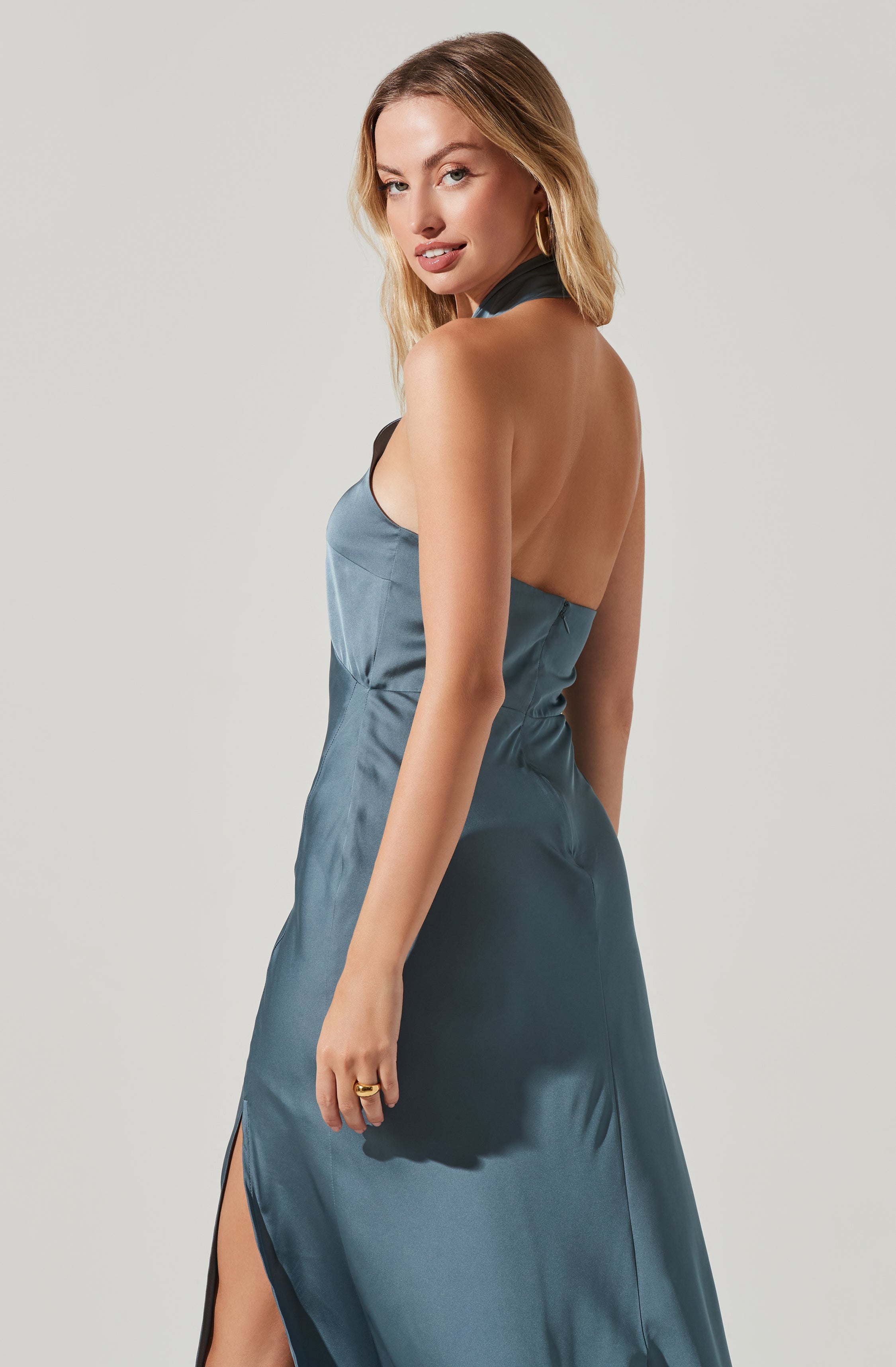 Blue Highneck Column Dress - This dress spells out pure class. It showcases an elegant highneck. Team it up with accessories to match.