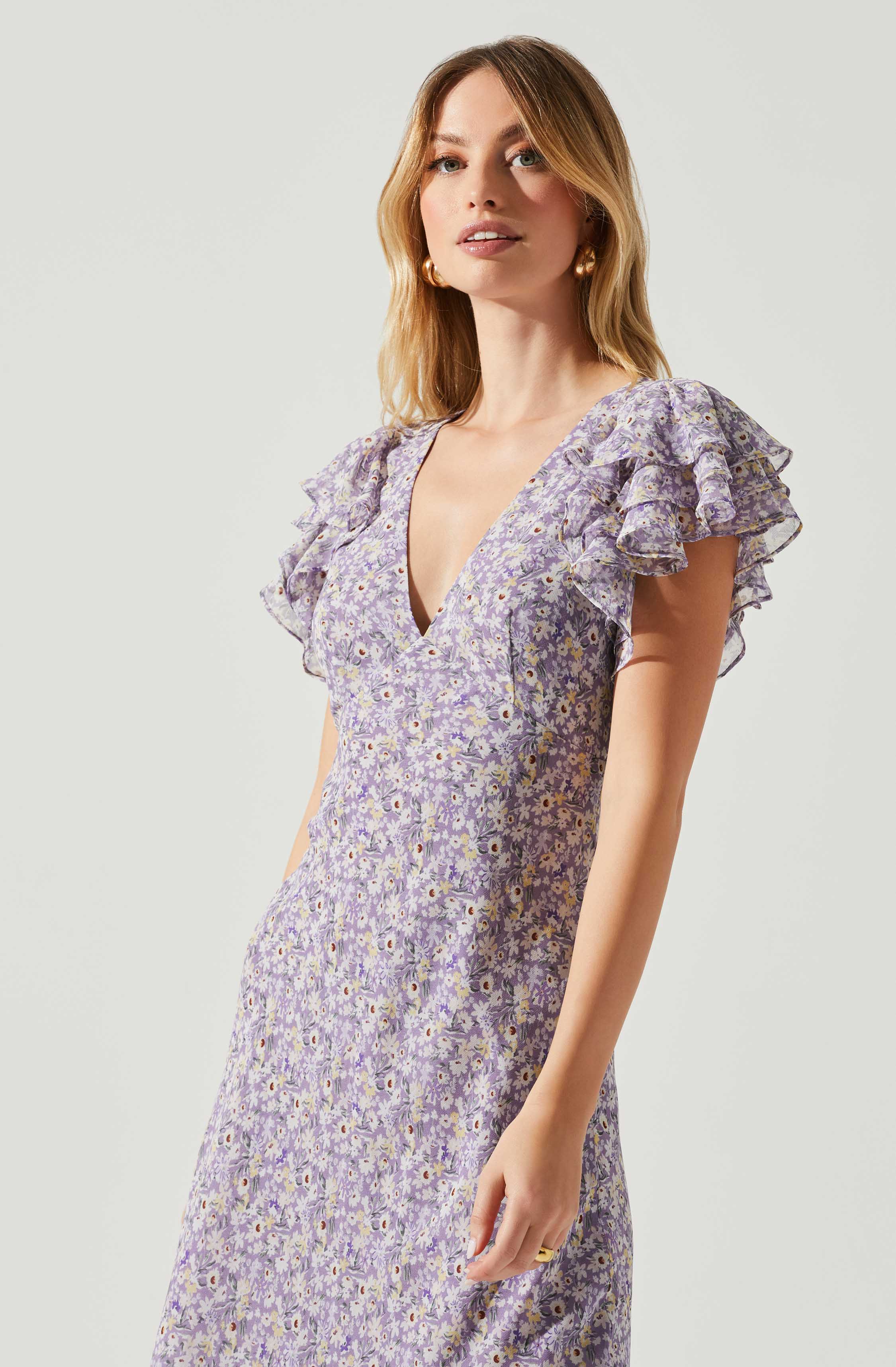 Shorts Sleeve A-Line Dress - This A-line dress gives a breezy yet stylish vibe, and is perfect for a brunch date. Complete a stunning look, with a pair of strappy heels and a leather jacket.