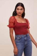 Square Neck Blouse - This is an outfit that easily goes from morning coffee to post-work happy hour. It has a modish square neck. Team it up with a tight skirt for a daytime date look.